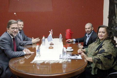 Embajador del Uruguay visitó la Comisión de RREE de la Cámara de Diputados
