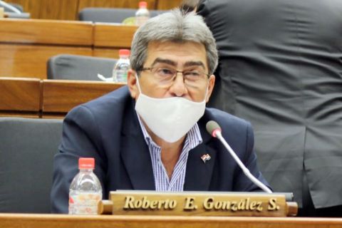 Diputado Roberto González 01 850.jpg