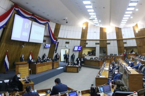 Cámara de Diputados prevé una sesión ordinaria con 12 puntos