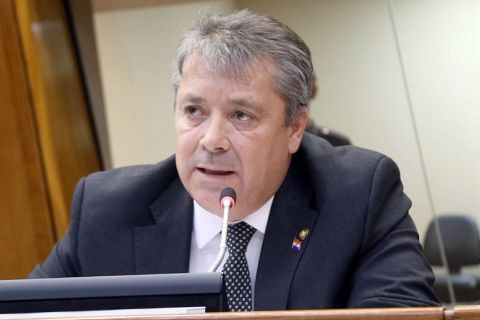 Presidente saliente de Diputados deseó éxitos a la nueva Mesa Directiva
