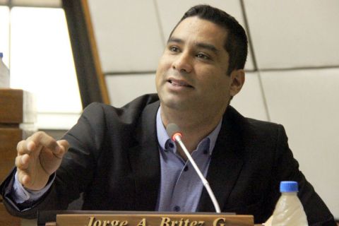 DIP Jorge Britez 01-850.jpg