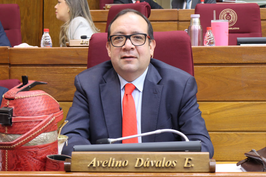 Presidente de Diputados ratifica compromiso con la educación durante jornada gubernamental en Cordillera