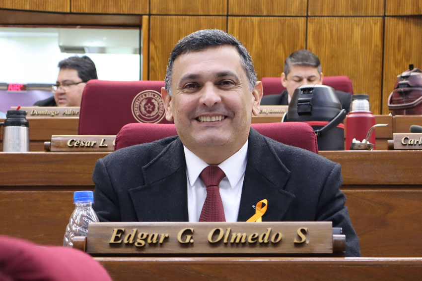 Presidente de Diputados ratifica compromiso con la educación durante jornada gubernamental en Cordillera