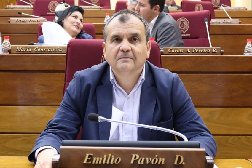 Presidente de Diputados ratifica compromiso con la educación durante jornada gubernamental en Cordillera