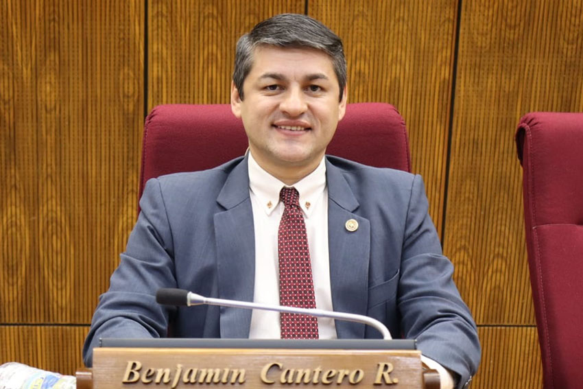 Presidente de Diputados ratifica compromiso con la educación durante jornada gubernamental en Cordillera