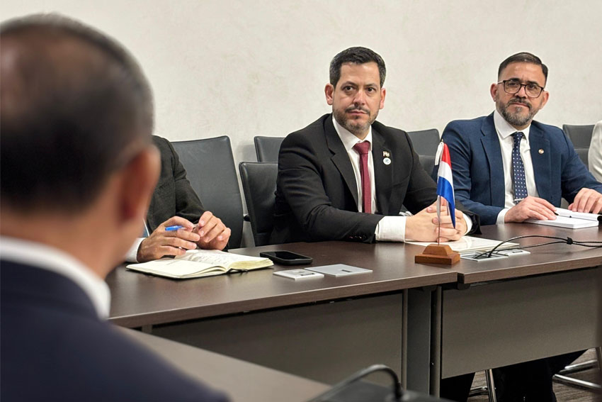 Presidente de Diputados ratifica compromiso con la educación durante jornada gubernamental en Cordillera