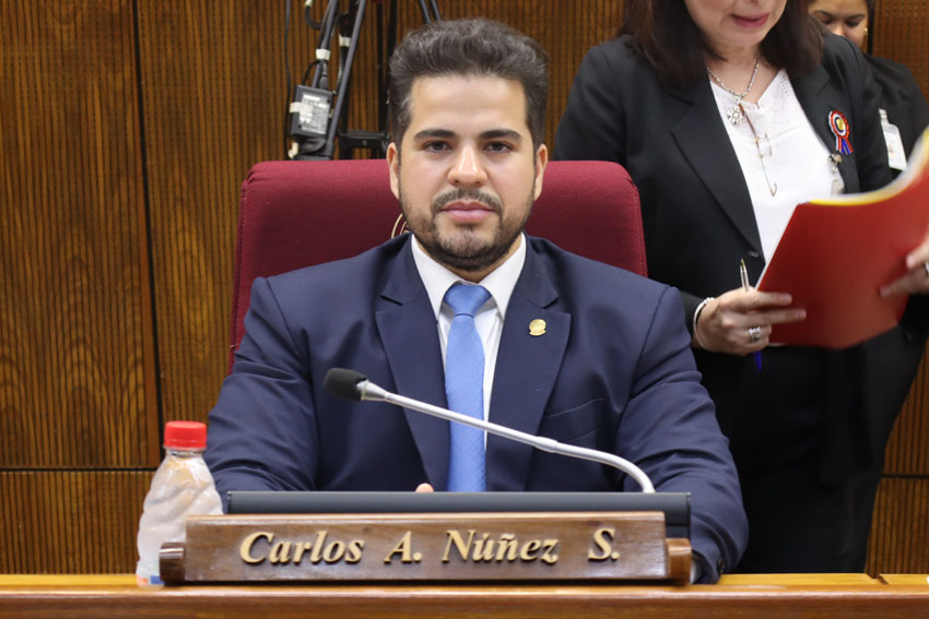 Presidente de Diputados ratifica compromiso con la educación durante jornada gubernamental en Cordillera