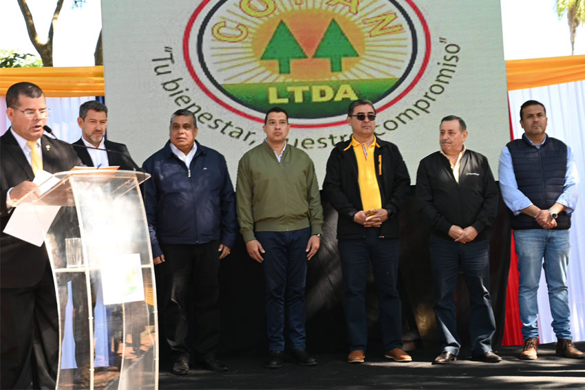 Presidente de Diputados ratifica compromiso con la educación durante jornada gubernamental en Cordillera