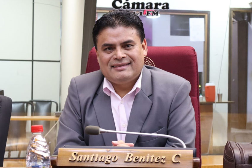 Presidente de Diputados ratifica compromiso con la educación durante jornada gubernamental en Cordillera