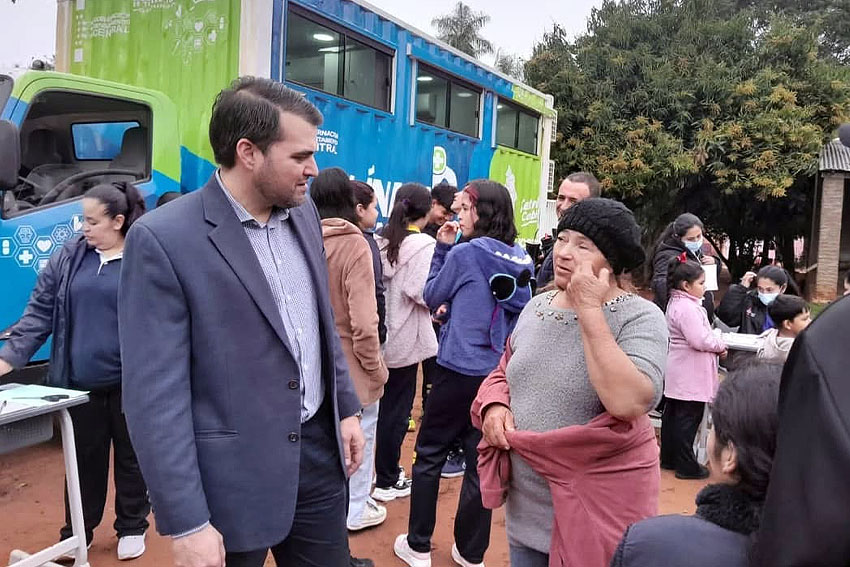 Presidente de Diputados ratifica compromiso con la educación durante jornada gubernamental en Cordillera