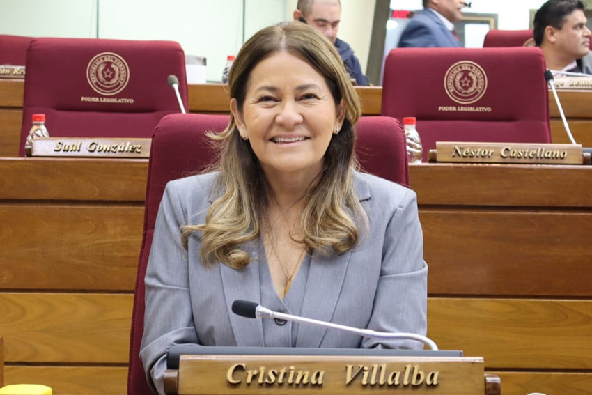 Presidente de Diputados ratifica compromiso con la educación durante jornada gubernamental en Cordillera