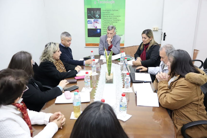 Presidente de Diputados ratifica compromiso con la educación durante jornada gubernamental en Cordillera