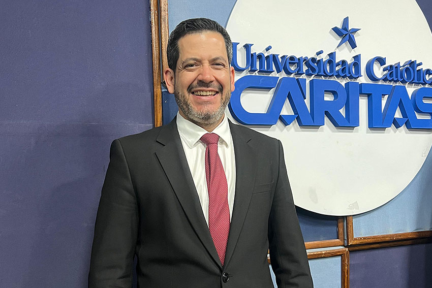 Presidente de Diputados ratifica compromiso con la educación durante jornada gubernamental en Cordillera