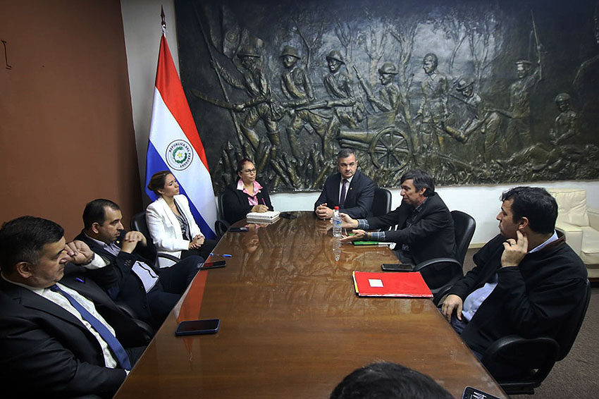 Presidente de Diputados ratifica compromiso con la educación durante jornada gubernamental en Cordillera
