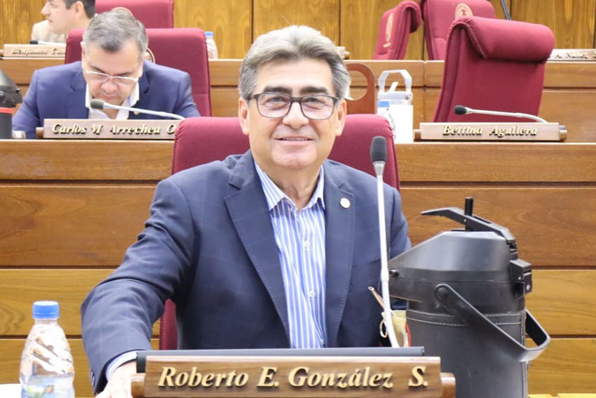 Presidente de Diputados ratifica compromiso con la educación durante jornada gubernamental en Cordillera
