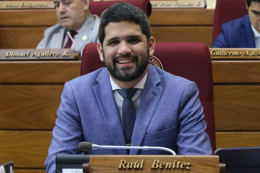 Presidente de Diputados ratifica compromiso con la educación durante jornada gubernamental en Cordillera