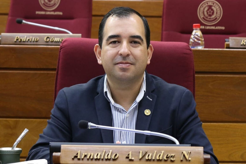 Presidente de Diputados ratifica compromiso con la educación durante jornada gubernamental en Cordillera