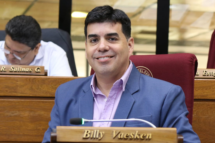 Presidente de Diputados ratifica compromiso con la educación durante jornada gubernamental en Cordillera