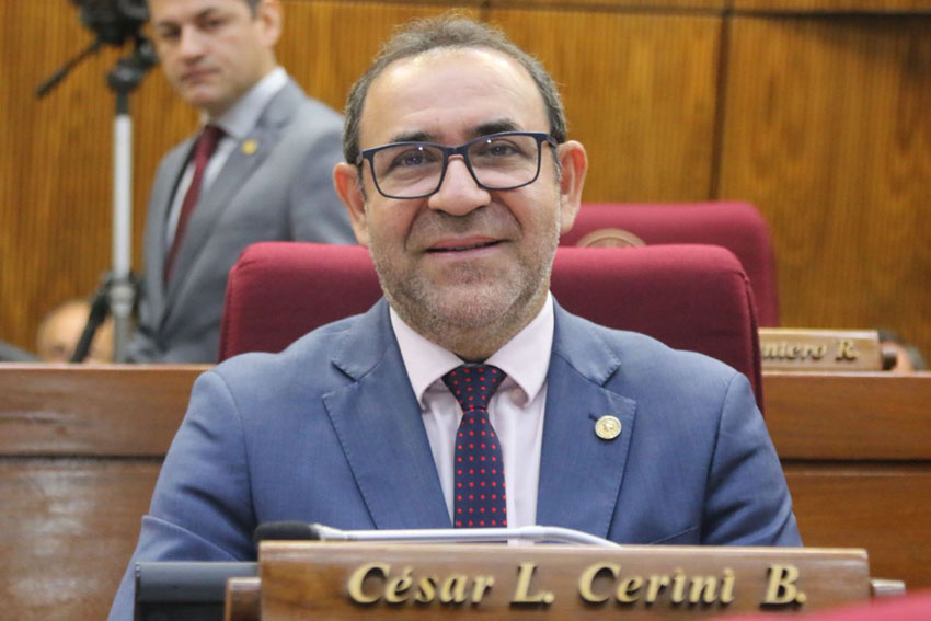 Presidente de Diputados ratifica compromiso con la educación durante jornada gubernamental en Cordillera