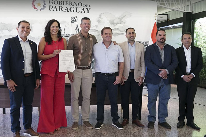 Presidente de Diputados ratifica compromiso con la educación durante jornada gubernamental en Cordillera