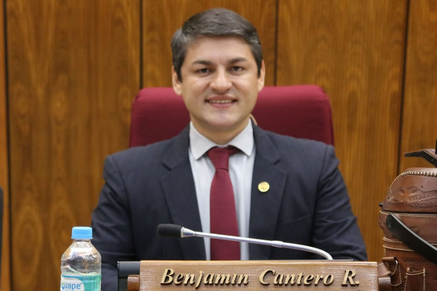 Presidente de Diputados ratifica compromiso con la educación durante jornada gubernamental en Cordillera