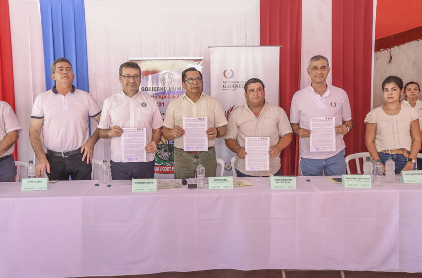 Presidente de Diputados ratifica compromiso con la educación durante jornada gubernamental en Cordillera