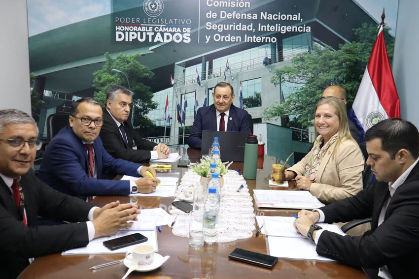 Presidente de Diputados ratifica compromiso con la educación durante jornada gubernamental en Cordillera