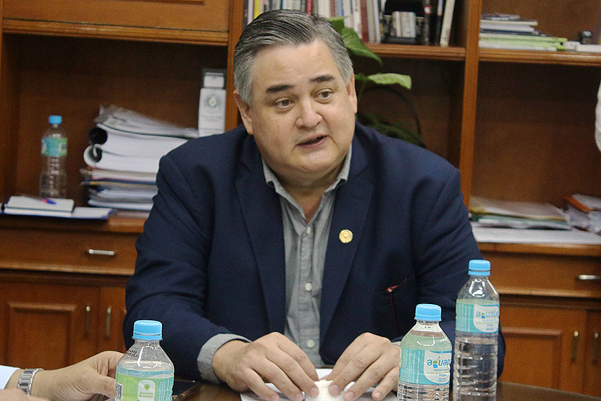Presidente de Diputados ratifica compromiso con la educación durante jornada gubernamental en Cordillera