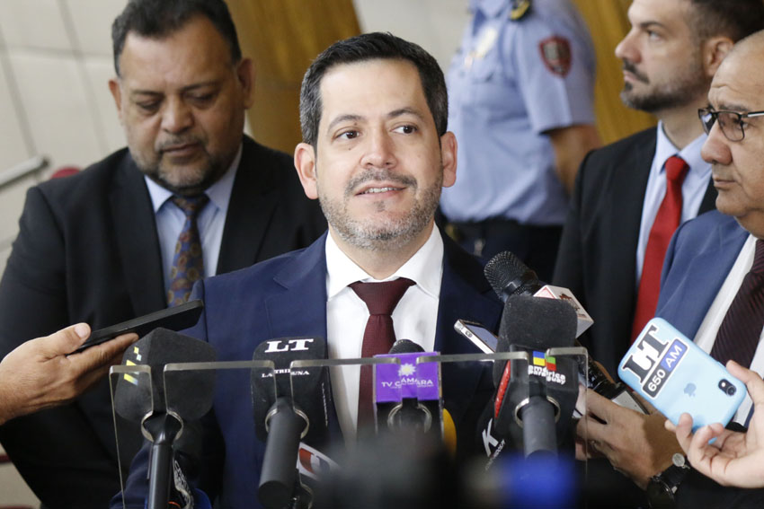 Presidente de Diputados ratifica compromiso con la educación durante jornada gubernamental en Cordillera