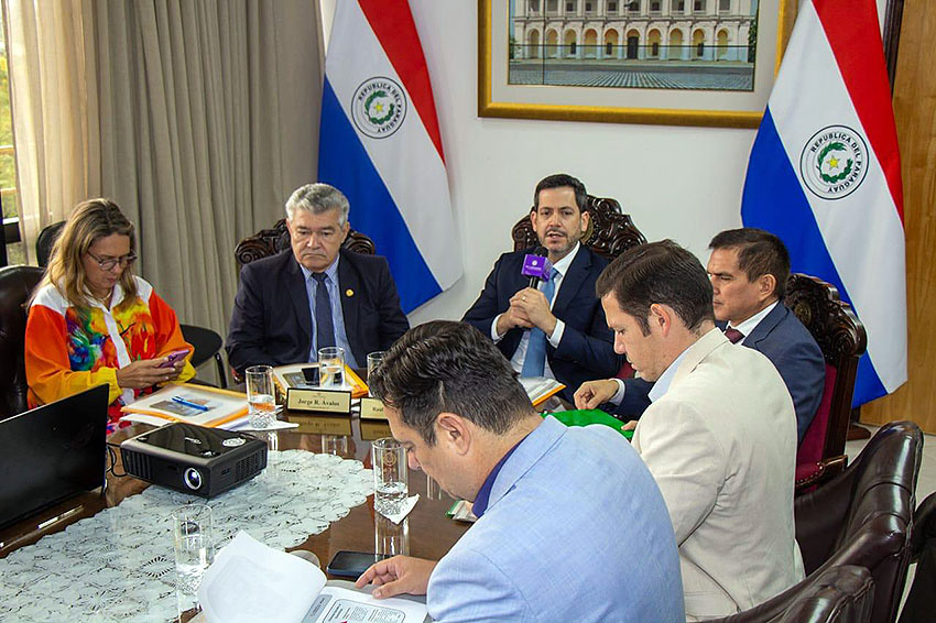 Presidente de Diputados ratifica compromiso con la educación durante jornada gubernamental en Cordillera