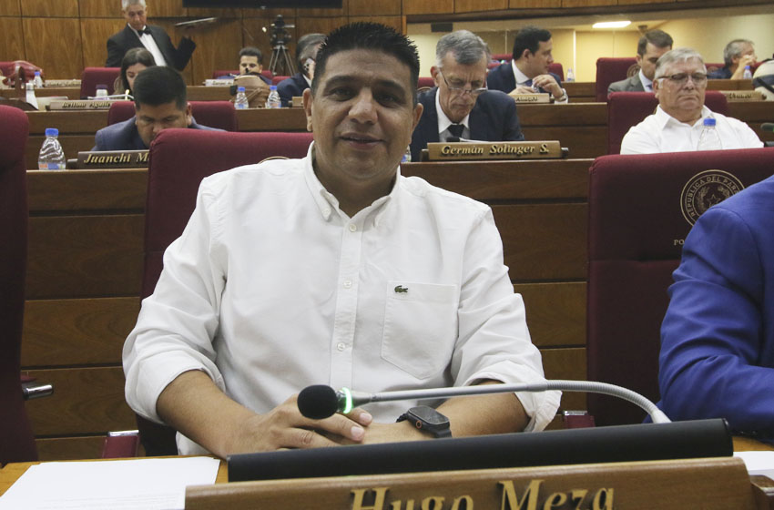 Presidente de Diputados ratifica compromiso con la educación durante jornada gubernamental en Cordillera