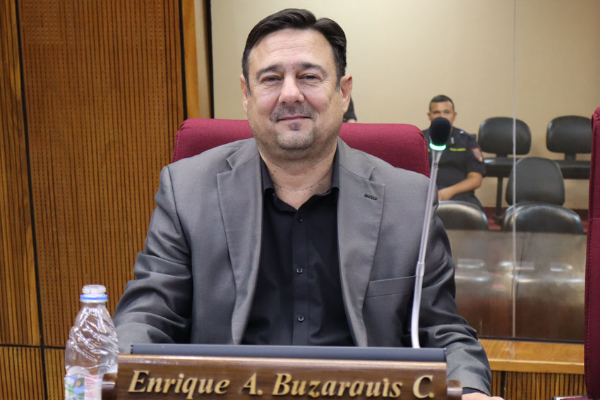 Presidente de Diputados ratifica compromiso con la educación durante jornada gubernamental en Cordillera