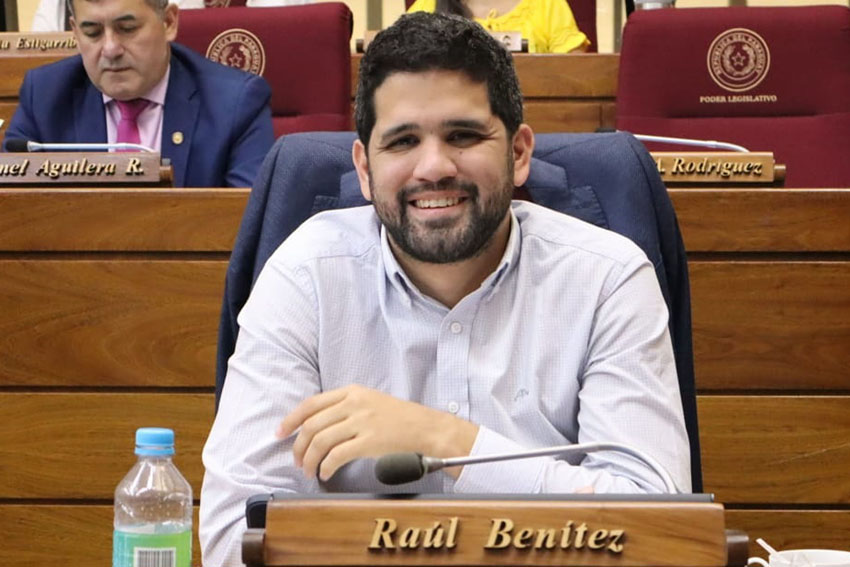 Presidente de Diputados ratifica compromiso con la educación durante jornada gubernamental en Cordillera