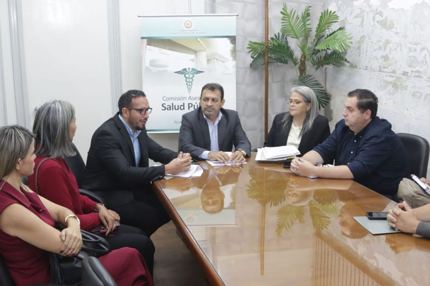 Presidente de Diputados ratifica compromiso con la educación durante jornada gubernamental en Cordillera