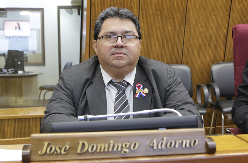 Presidente de Diputados ratifica compromiso con la educación durante jornada gubernamental en Cordillera