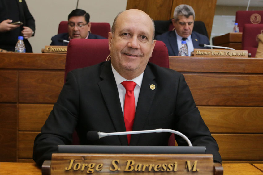 Presidente de Diputados ratifica compromiso con la educación durante jornada gubernamental en Cordillera