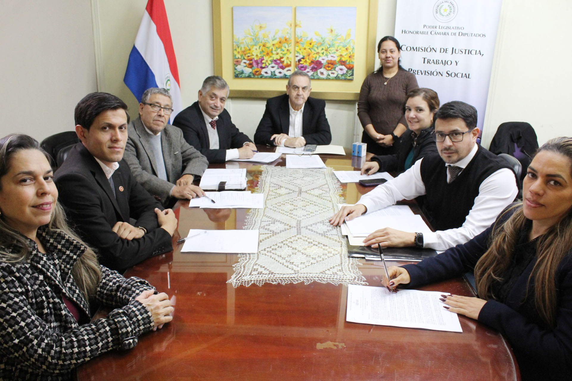 Presidente de Diputados ratifica compromiso con la educación durante jornada gubernamental en Cordillera